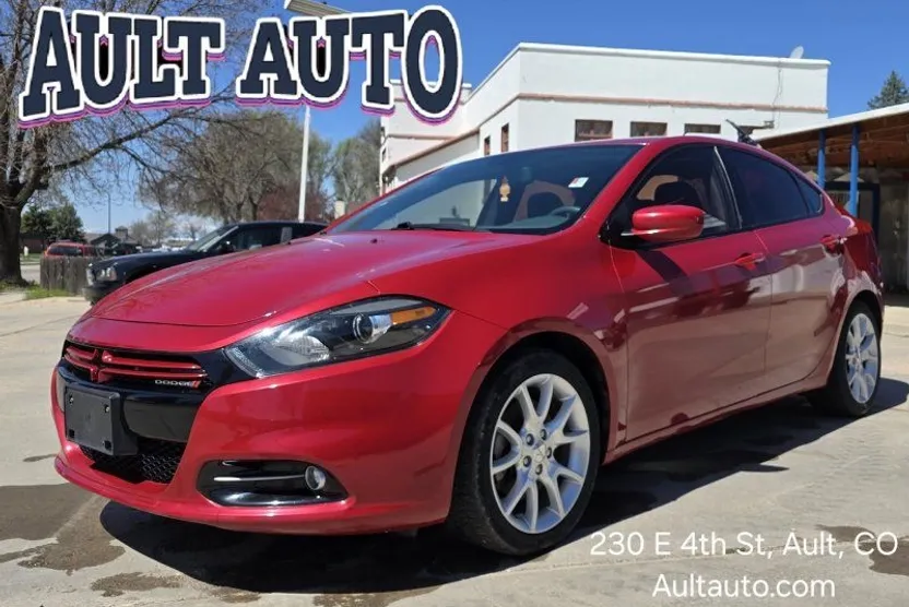 2013 Dodge Dart SXT photo 1