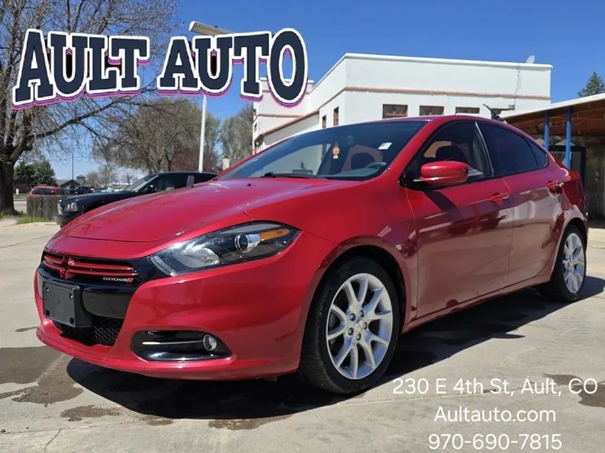 2013 Dodge Dart SXT photo 1