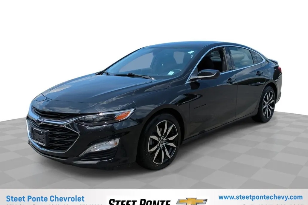 2023 Chevrolet Malibu RS photo 1