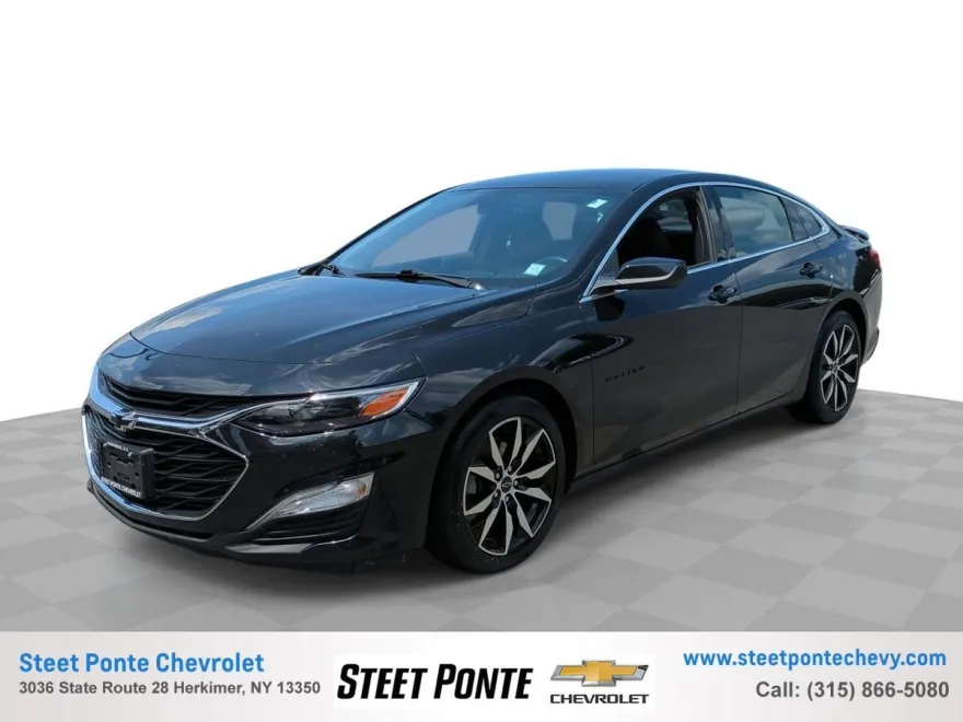 2023 Chevrolet Malibu RS photo 1