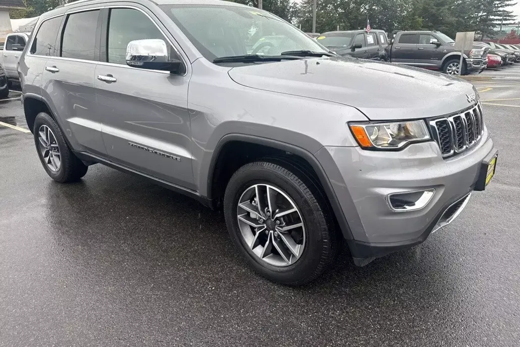 2021 Jeep Grand Cherokee Limited photo 1