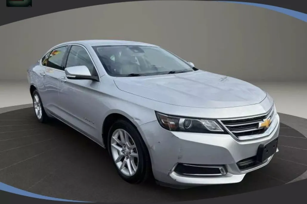 2017 Chevrolet Impala 1LT photo 1