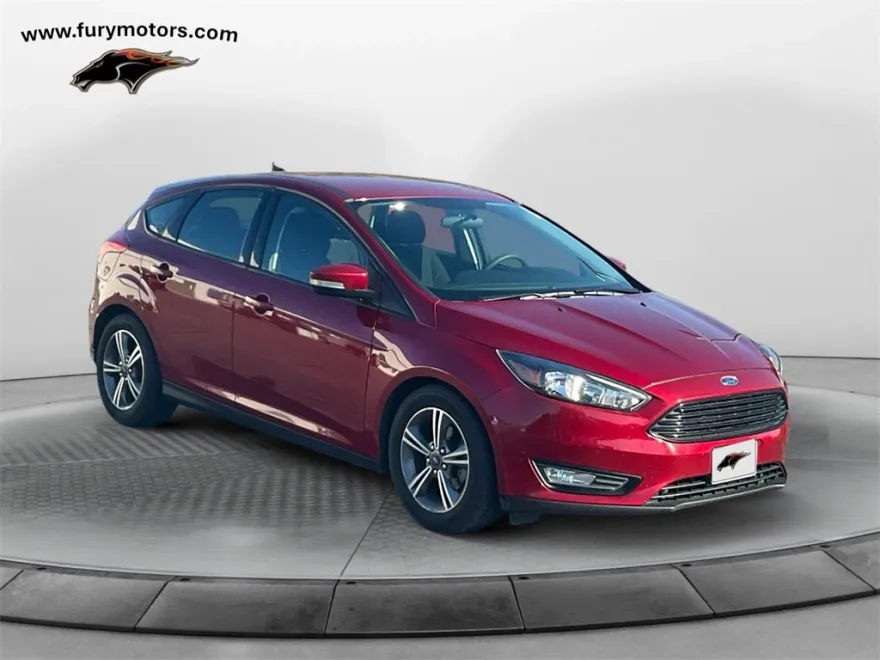 2016 Ford Focus SE photo 1
