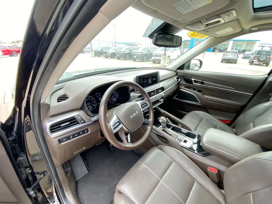 2022 Kia Telluride SX photo 1