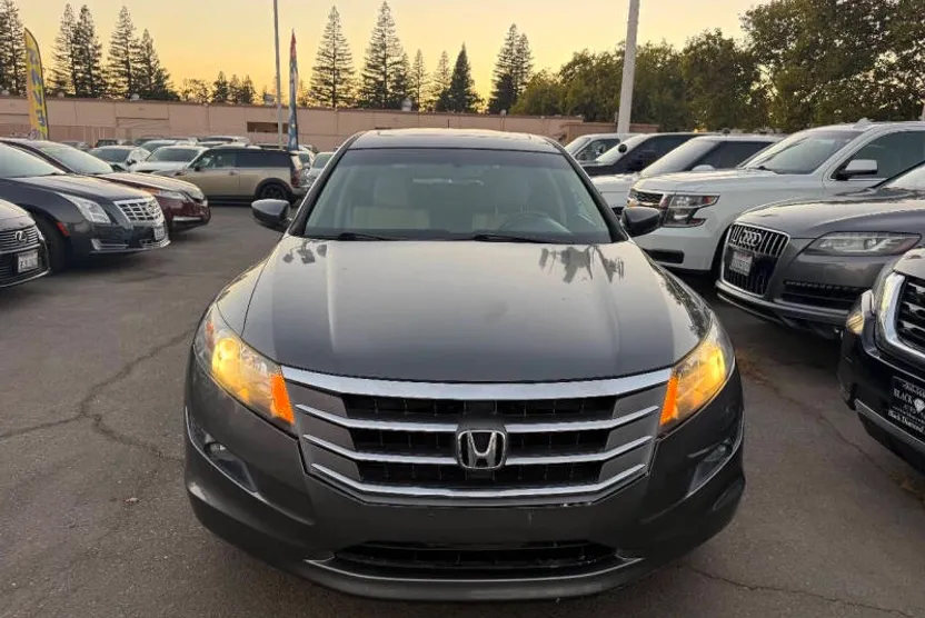 2011 Honda Crosstour EX-L photo 1