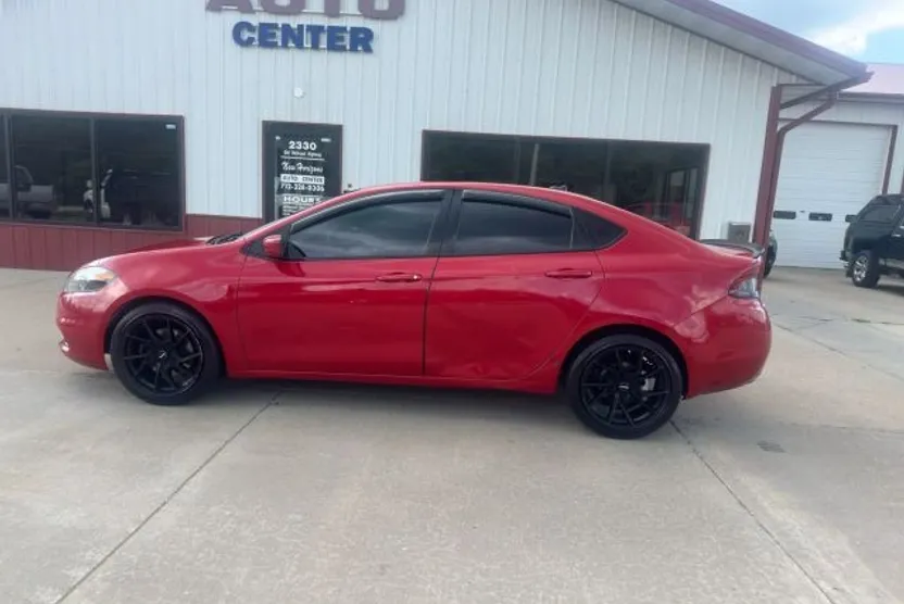 2013 Dodge Dart SXT photo 1