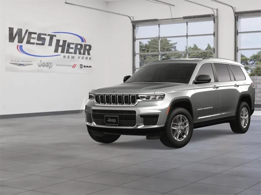 2025 Jeep Grand Cherokee Laredo photo 1