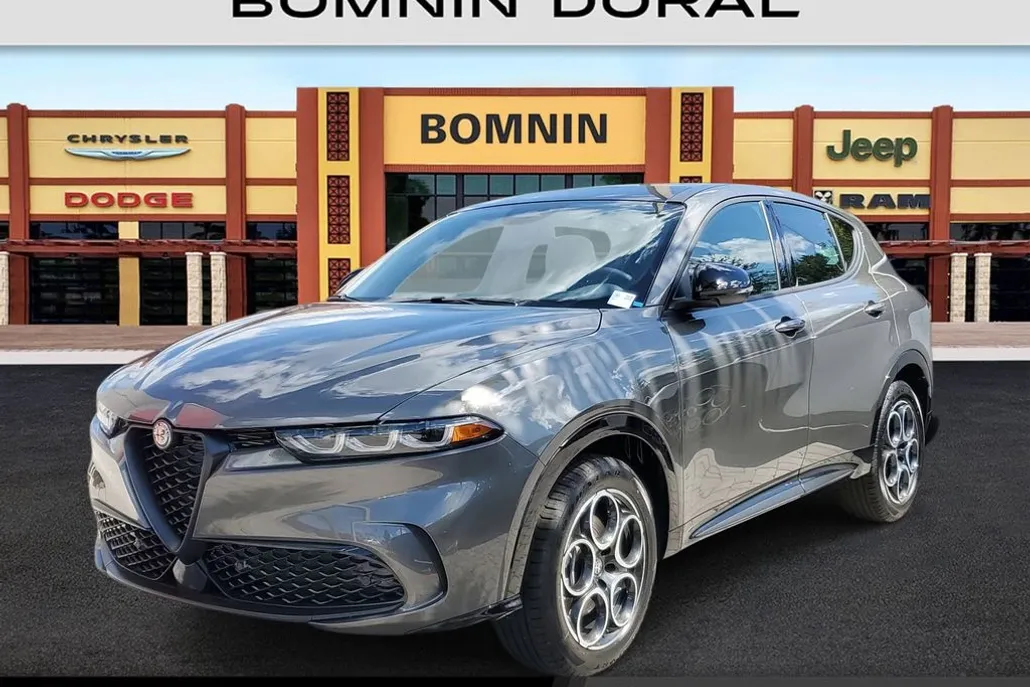 2025 Alfa Romeo Tonale BASE SPRINT photo 1