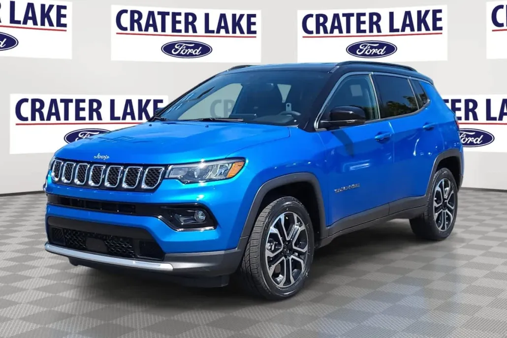 2023 Jeep Compass Limited photo 1