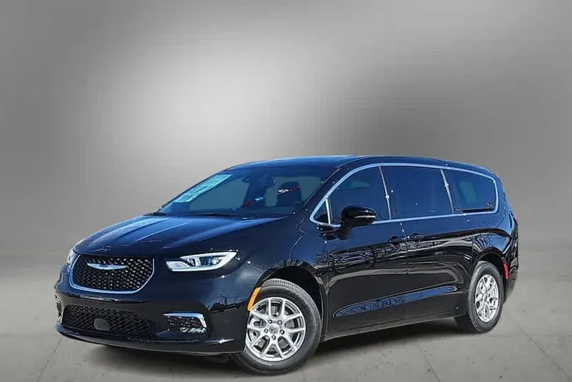 2025 Chrysler Pacifica photo 1