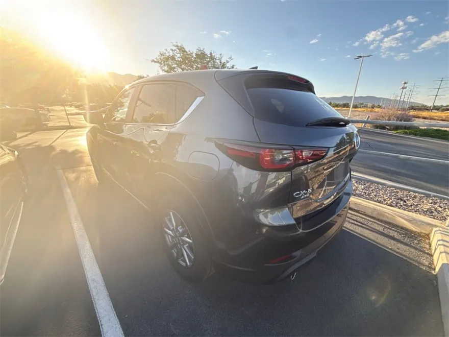 2023 Mazda CX-5 2.5 Select photo 1