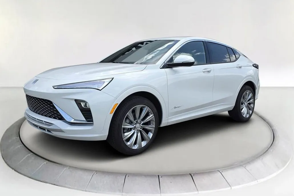 2025 Buick Envista Avenir photo 1