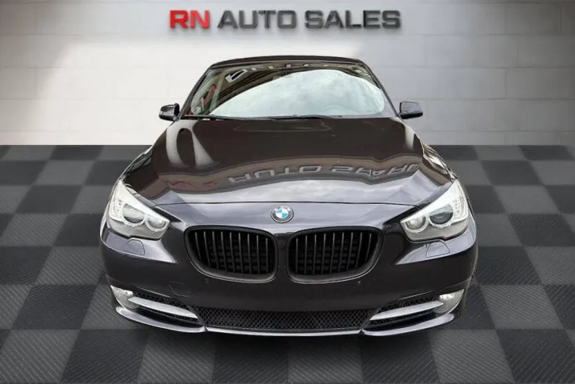 2011 Bmw 535i GT photo 1