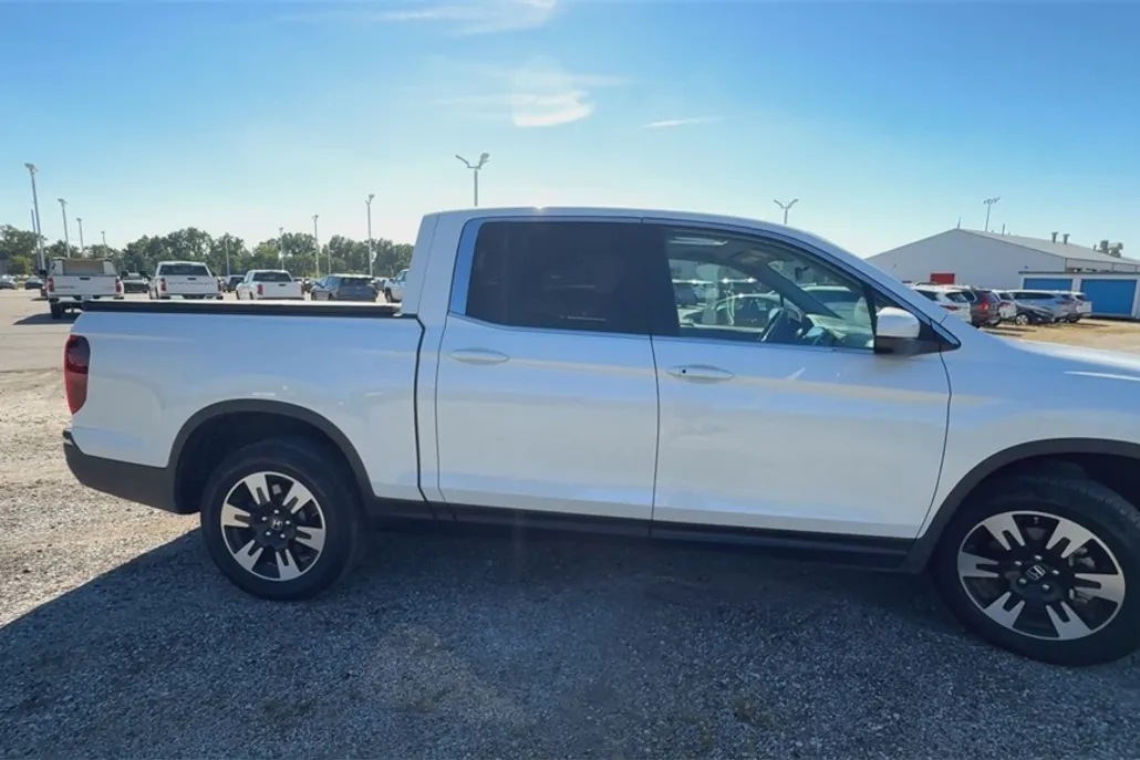 2020 Honda Ridgeline RTL photo 1
