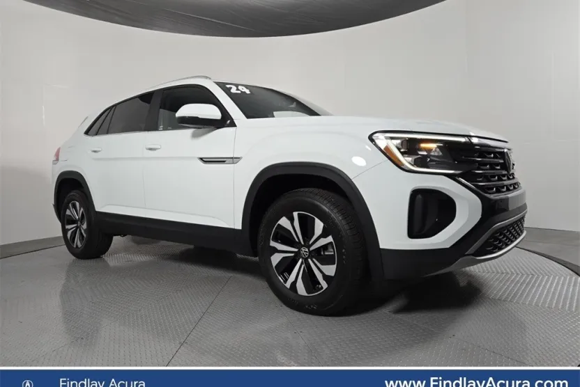 2024 Volkswagen Atlas Cross Sport SE photo 1