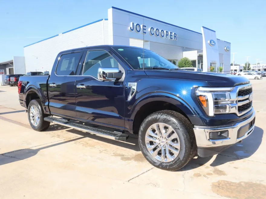 2025 Ford F-150 Lariat photo 1