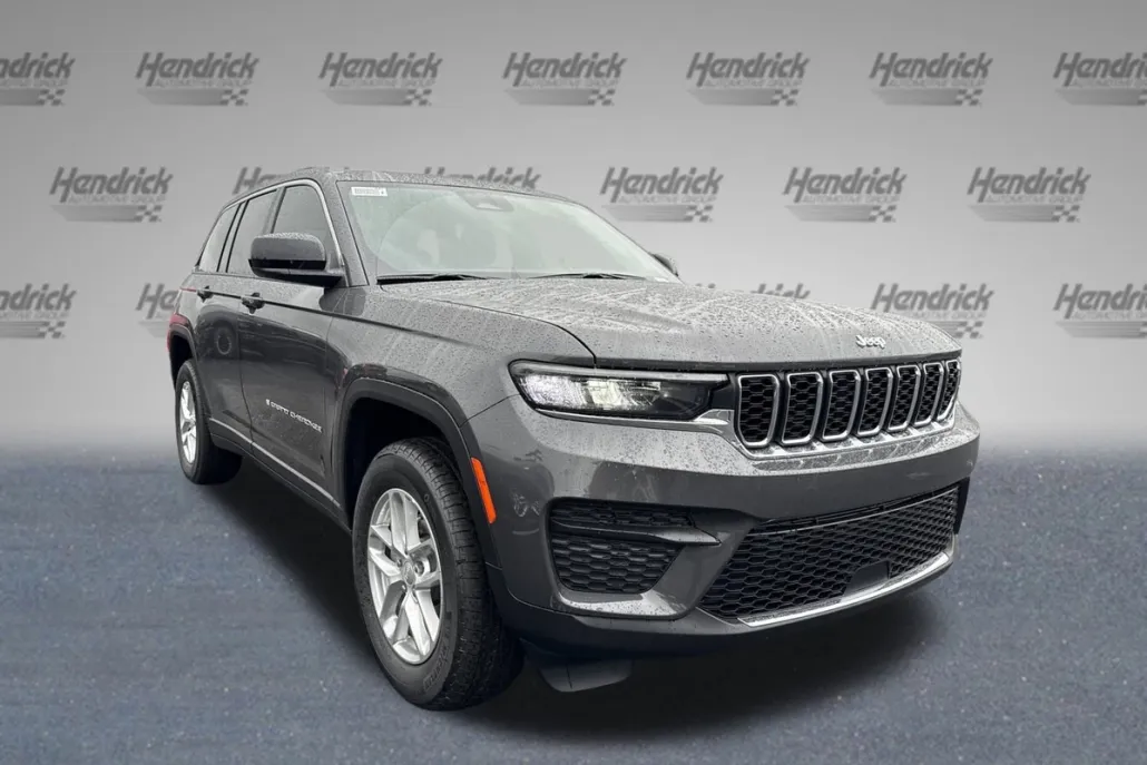 2025 Jeep Grand Cherokee Laredo X photo 1