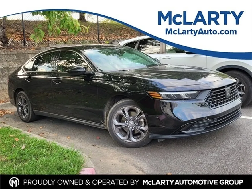 2023 Honda Accord EX photo 1