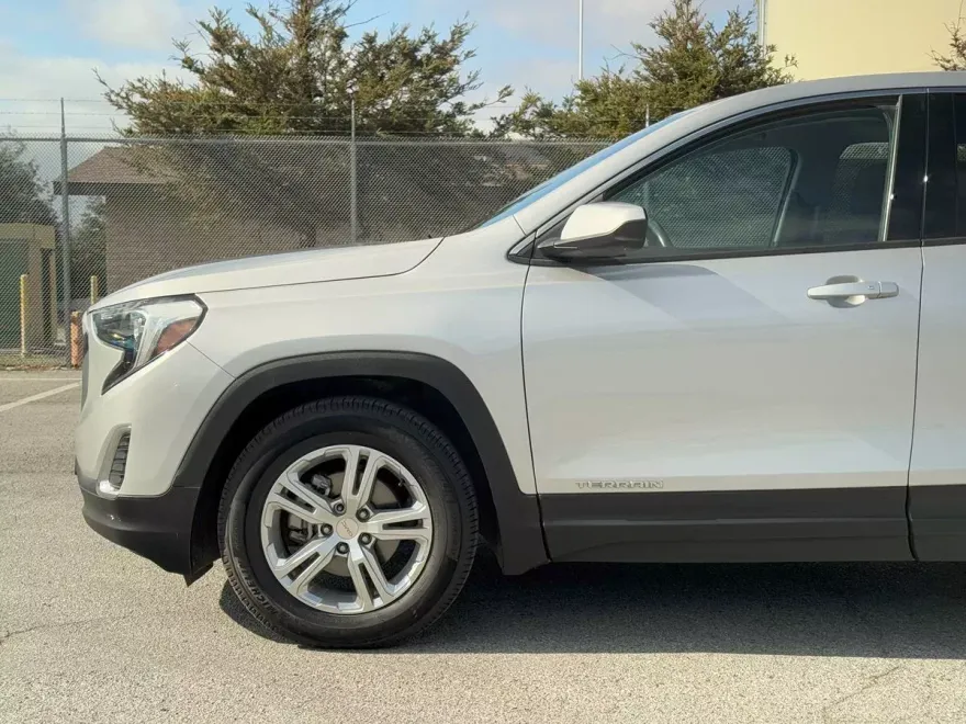2018 Gmc Terrain SLE photo 1