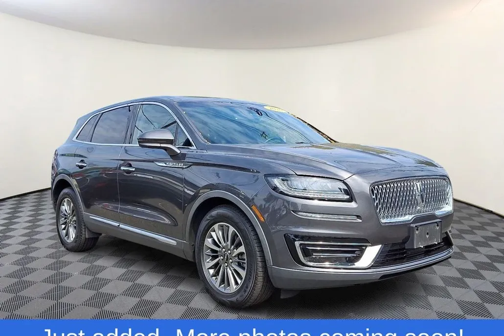 2020 Lincoln Nautilus Reserve photo 1