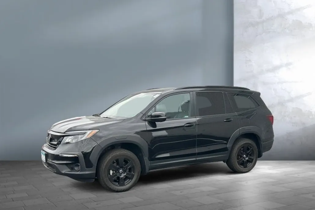2022 Honda Pilot TrailSport photo 1