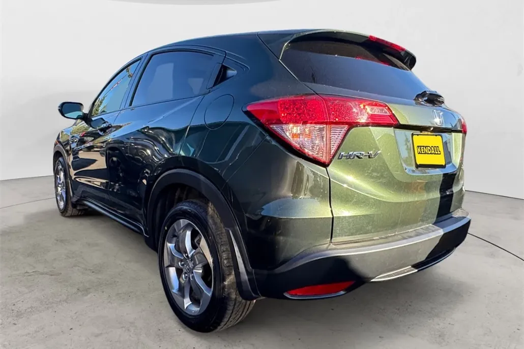 2017 Honda HR-V EX photo 1