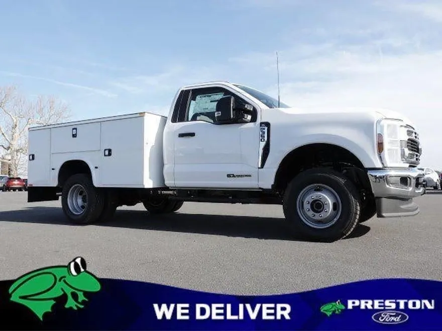 2024 Ford F-350 XL photo 1