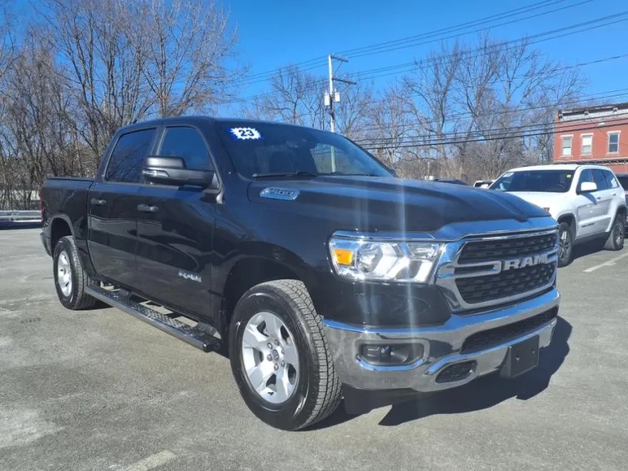 2023 Ram 1500 Big Horn photo 1