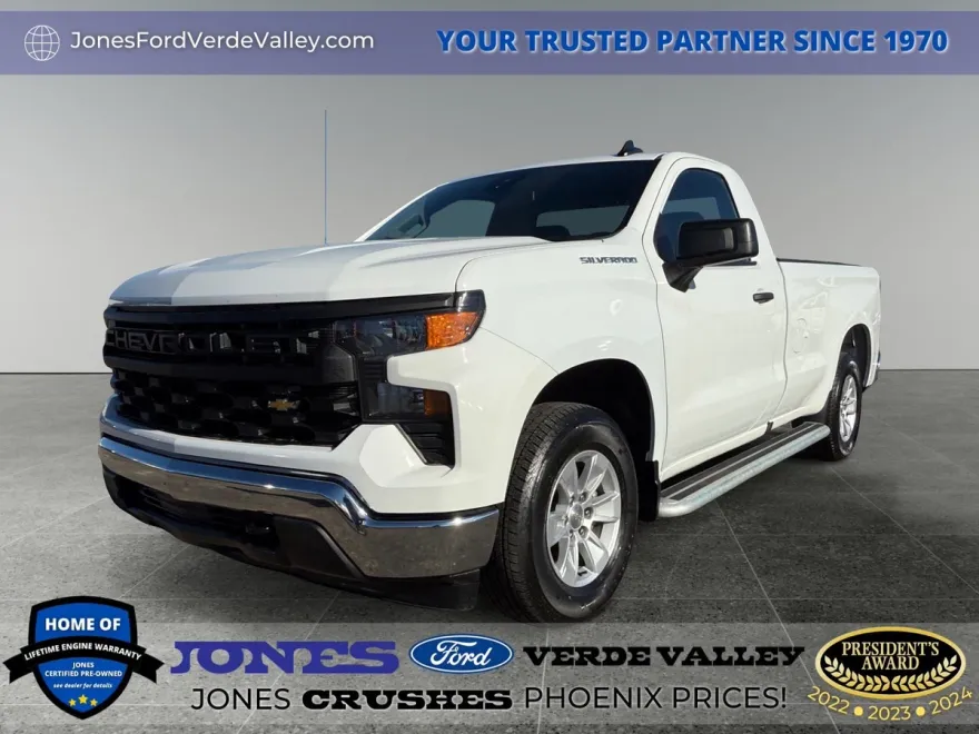2024 Chevrolet Silverado 1500 photo 1