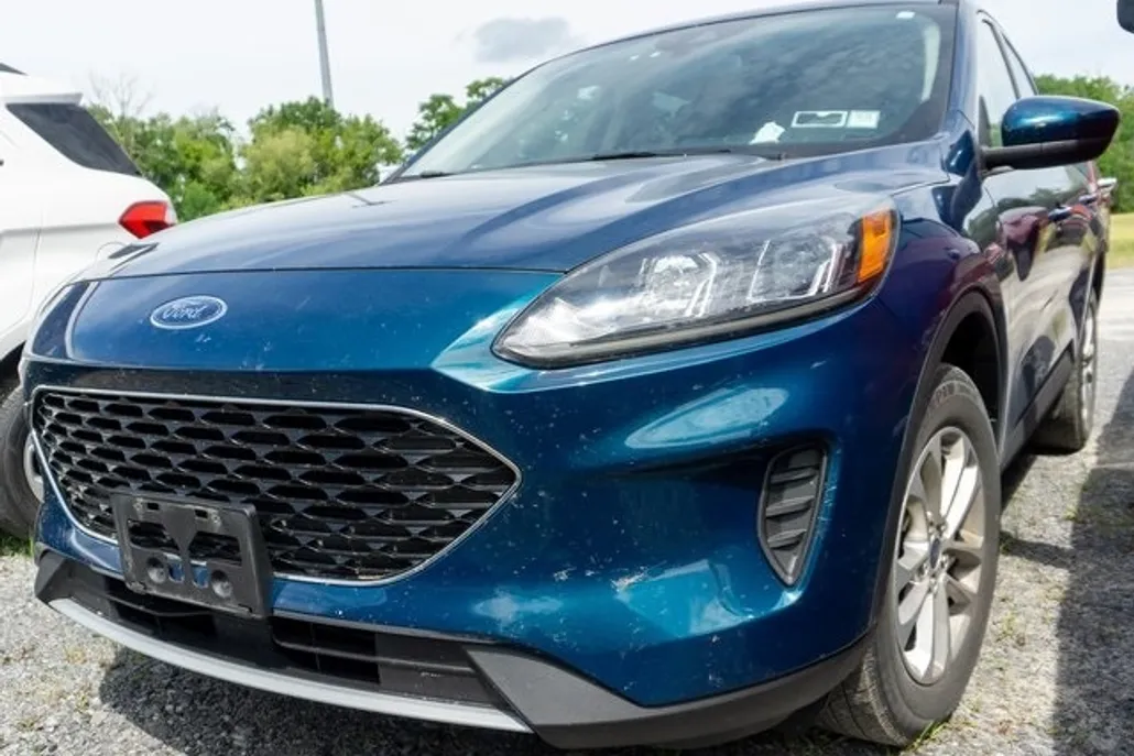 2020 Ford Escape SE photo 1