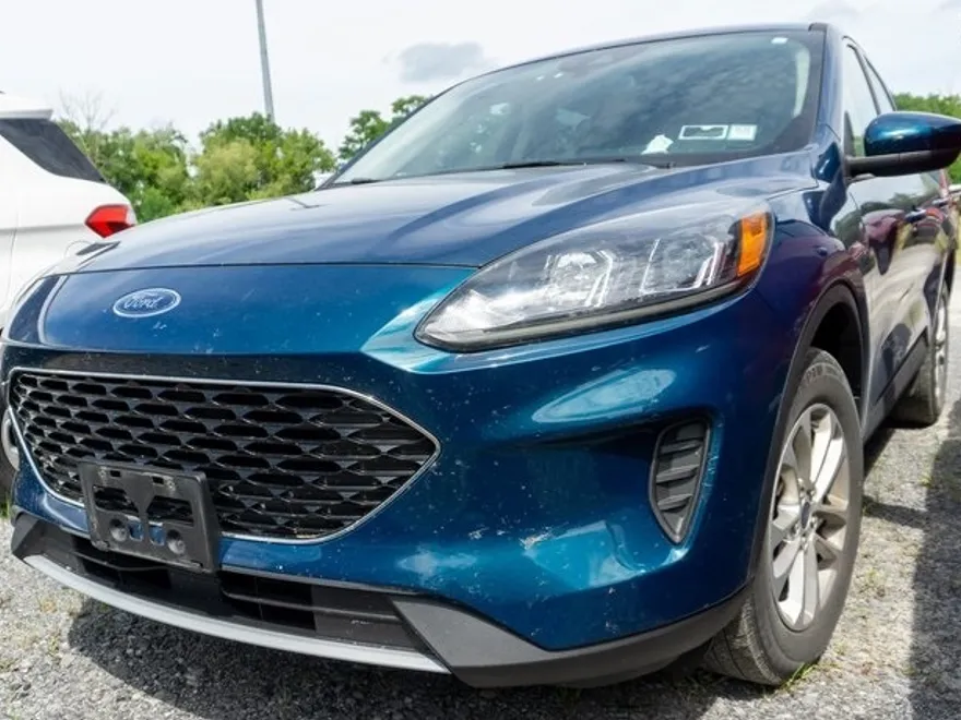 2020 Ford Escape SE photo 1