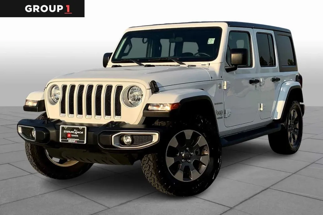 2018 Jeep Wrangler Unlimited Sahara photo 1