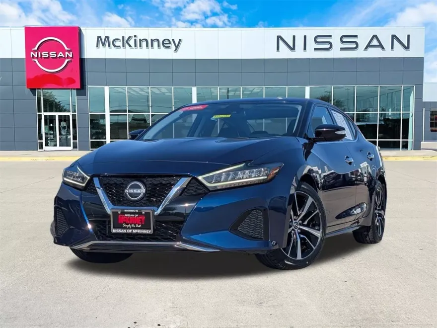 2023 Nissan Maxima SV photo 1