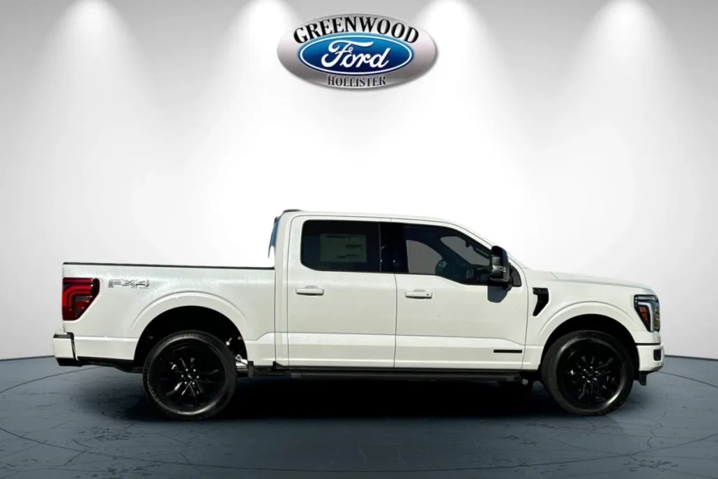 2025 Ford F-150 Lariat photo 1