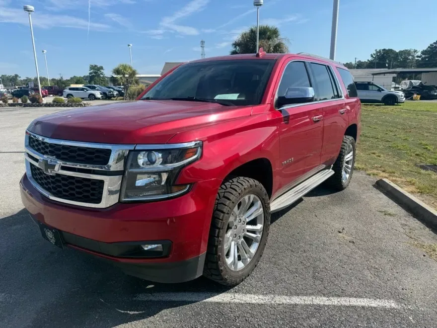 2015 Chevrolet Tahoe LT photo 1