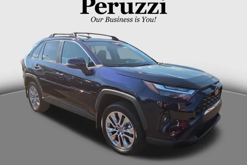 2024 Toyota RAV4 XLE Premium photo 1