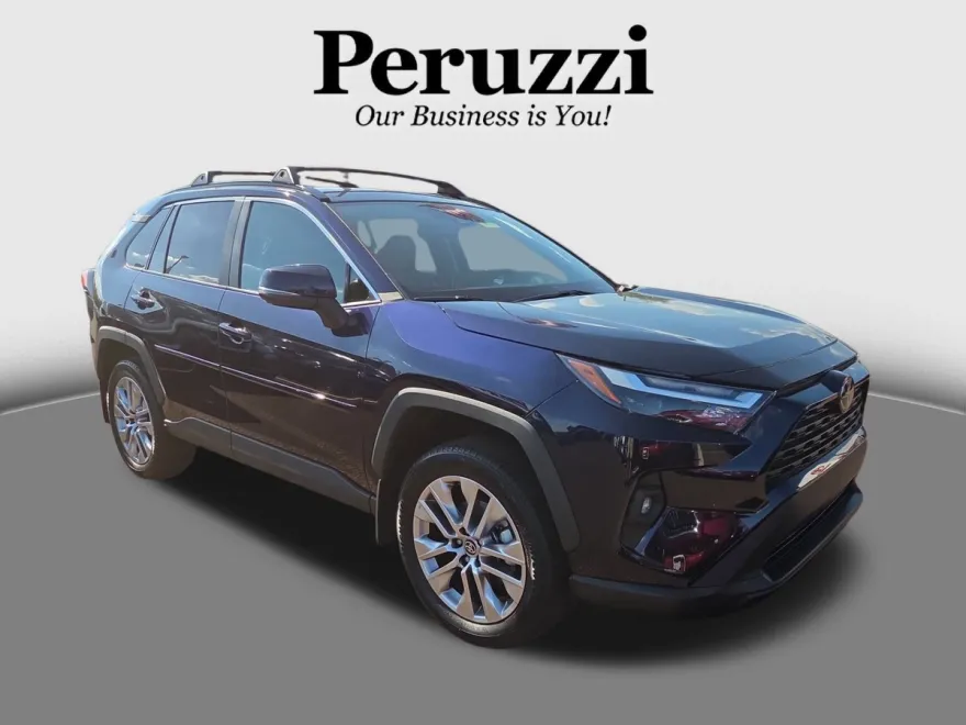 2024 Toyota RAV4 XLE Premium photo 1