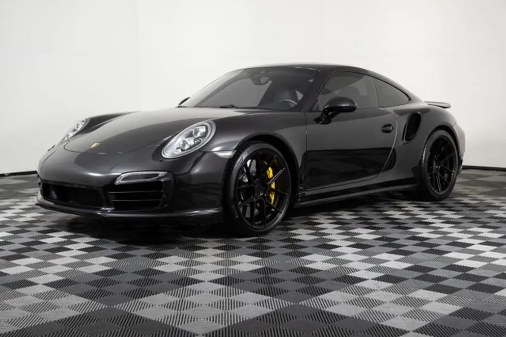 2014 Porsche 911 Turbo S photo 1