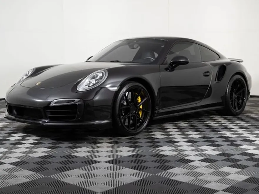 2014 Porsche 911 Turbo S photo 1
