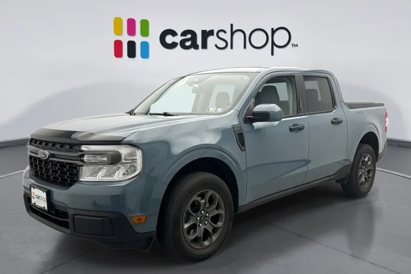 2022 Ford Maverick XLT photo 1