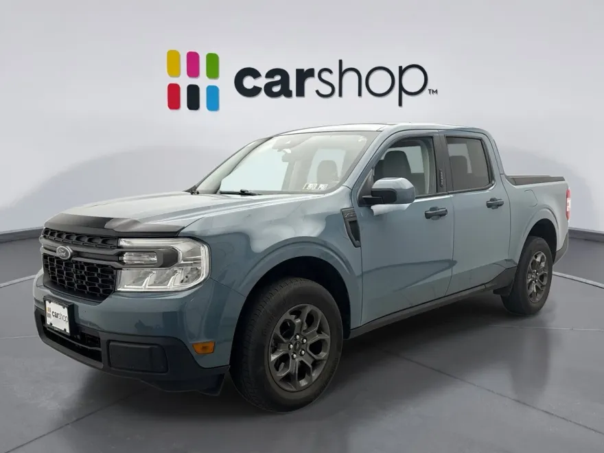 2022 Ford Maverick XLT photo 1