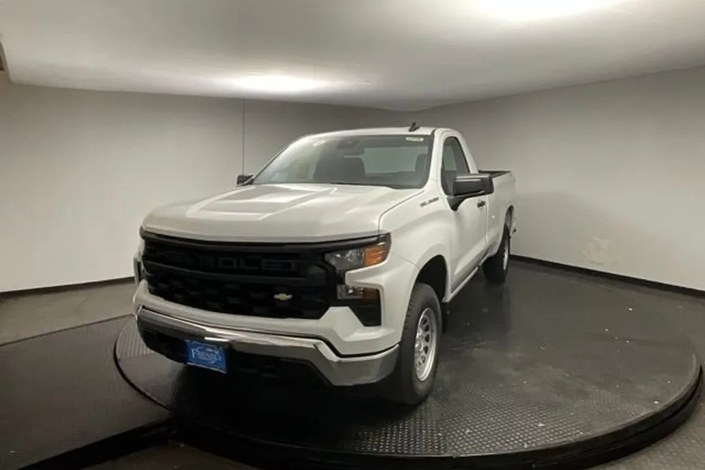 2025 Chevrolet Silverado 1500 photo 1