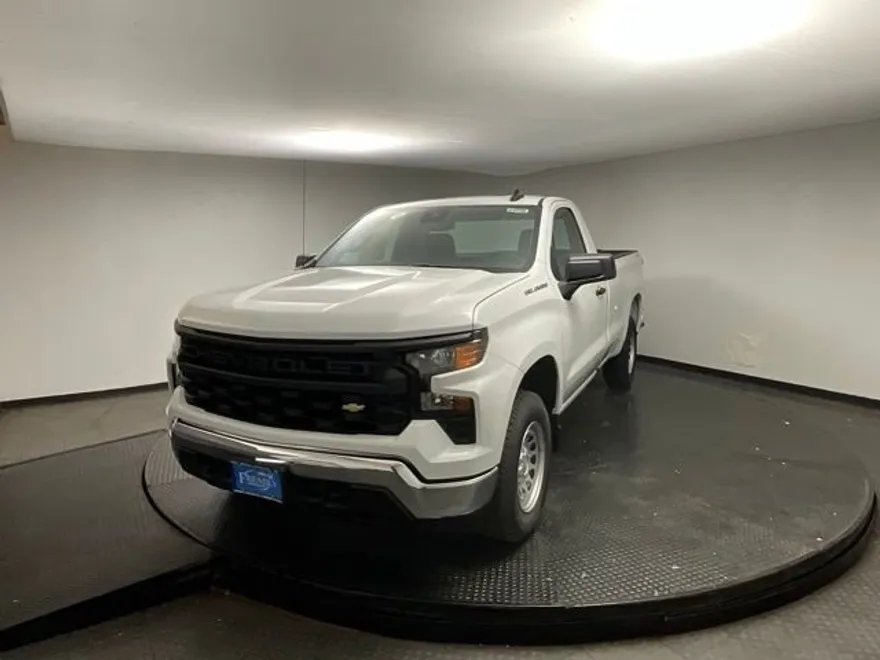 2025 Chevrolet Silverado 1500 photo 1