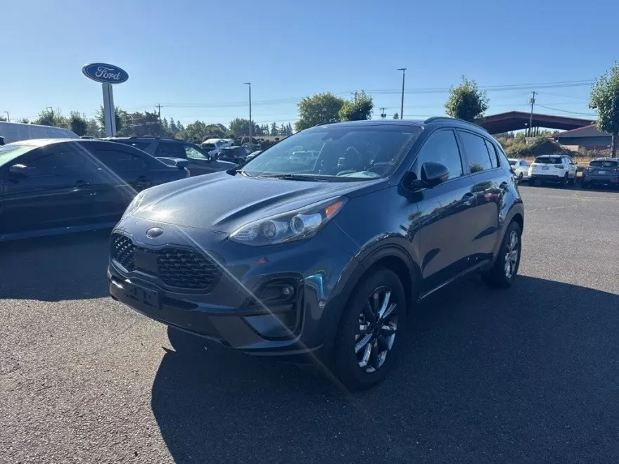 2021 Kia Sportage S Nightfall Edition photo 1