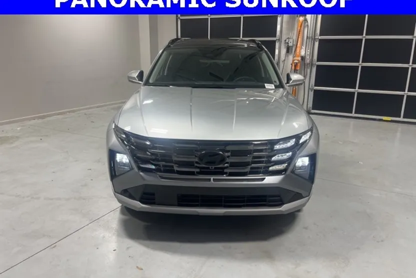 2025 Hyundai Tucson Limited photo 1