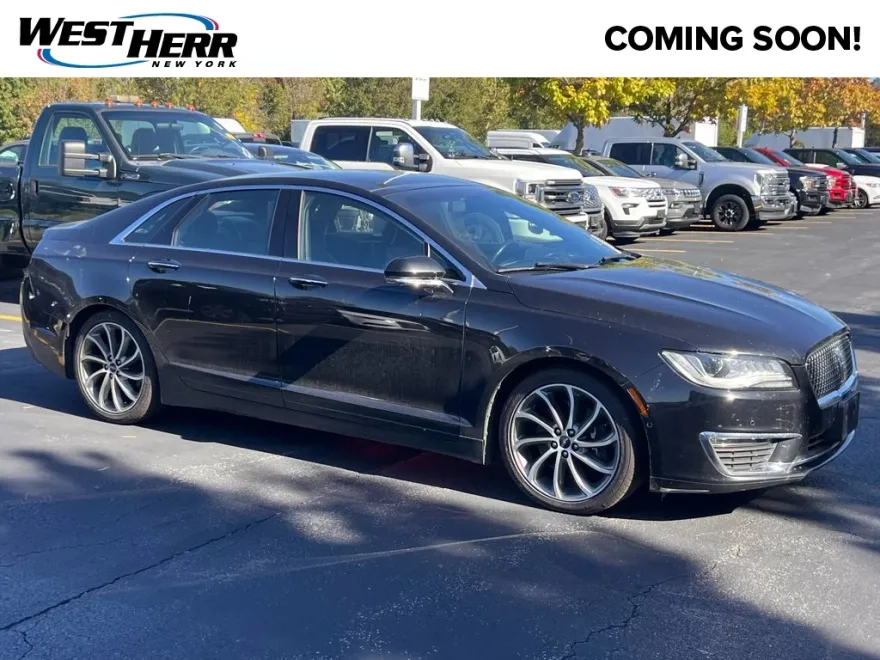 2017 Lincoln MKZ Reserve photo 1