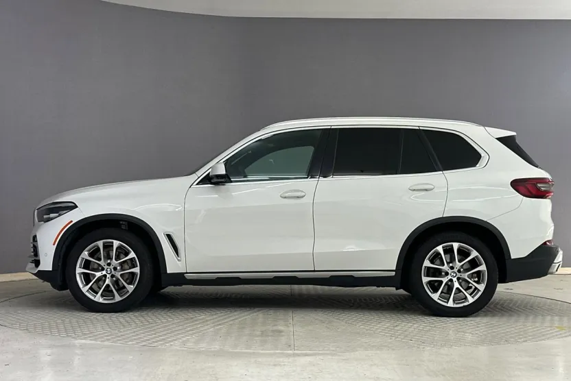 2021 Bmw X5 sDrive40i photo 1