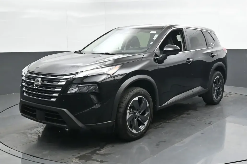 2024 Nissan Rogue SV AWD photo 1
