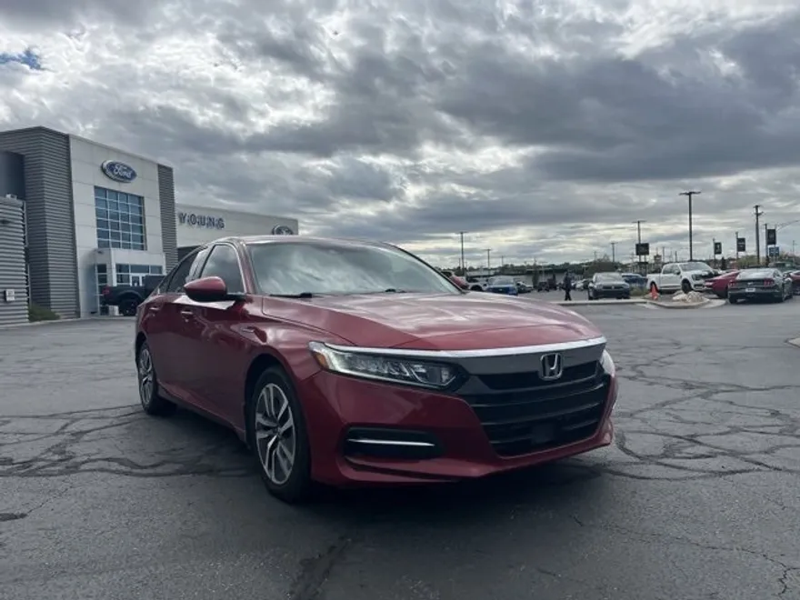 2020 Honda Accord Hybrid photo 1