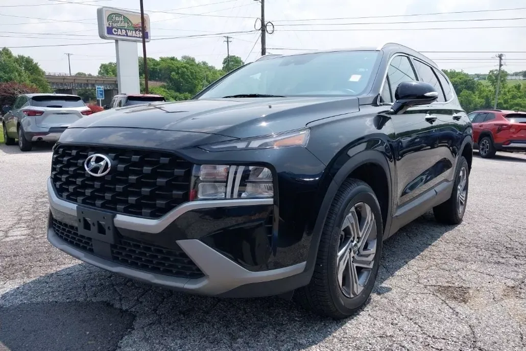 2023 Hyundai Santa Fe SEL photo 1